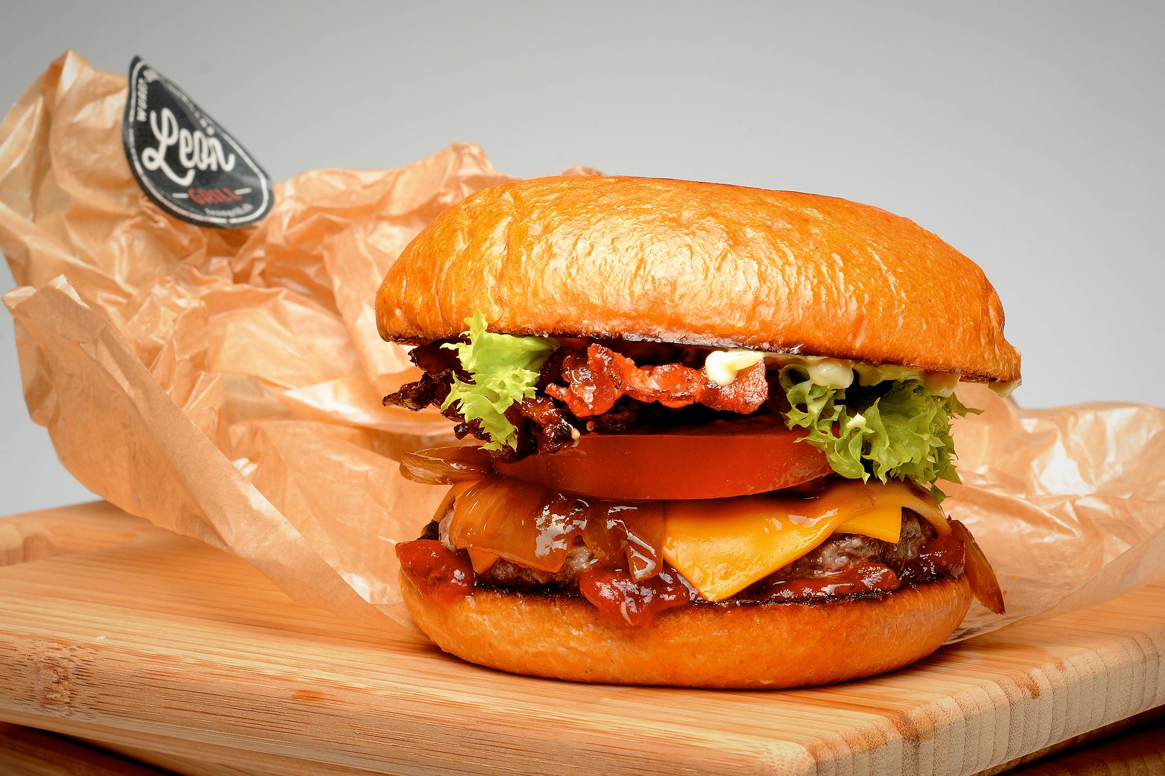 Foodetective · Leon Grill